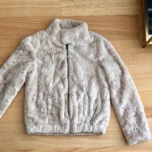 LAST CALL ❗️❗️ Faux fur jacket
